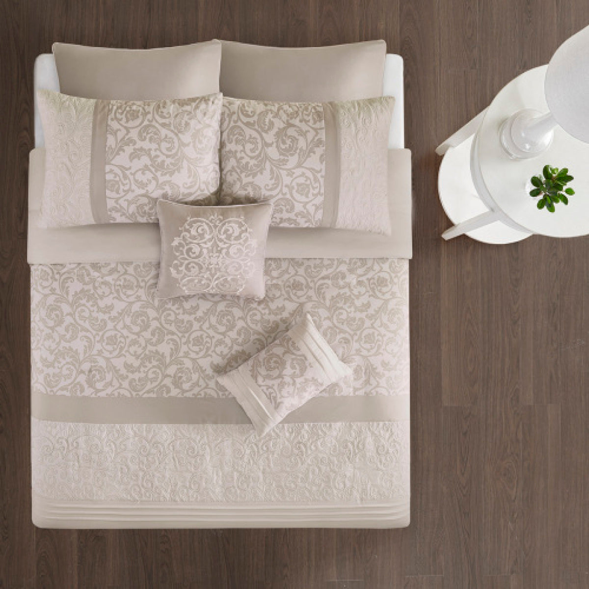 Embroidered 8-Piece Comforter Set - detail