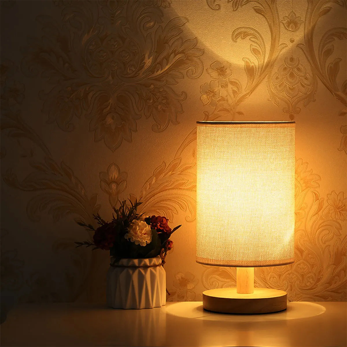 USB Wooden Bedside Table Lamp