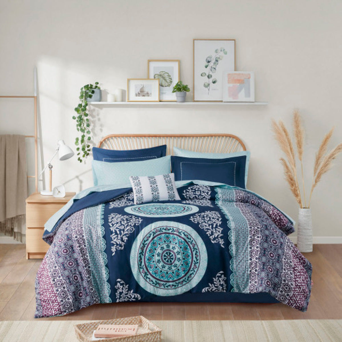 Boho Medallion Queen Comforter Set - detail